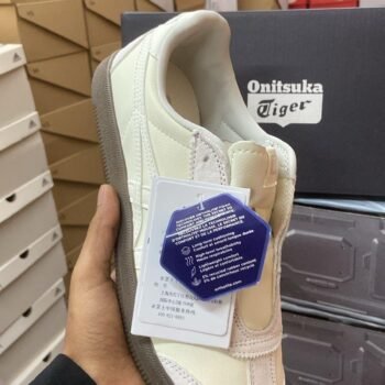 Onitsuka Tiger Tokuten Sleep on Beige White
