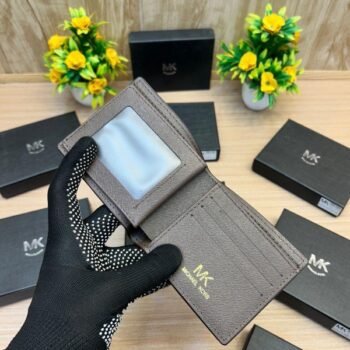 MICHAEL_KORS_Wallet_703
