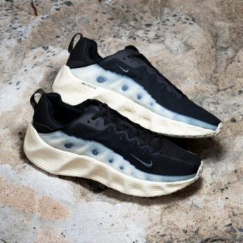 Nik.e Ava Rover Black Muslin