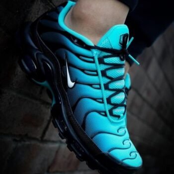 Nik.e Airmax Plus Tn Aqua Blue