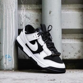 Nik ee dunk low jumbo reverse panda