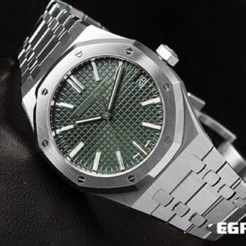 Audemars Piguet Royal Oak Quartz Green