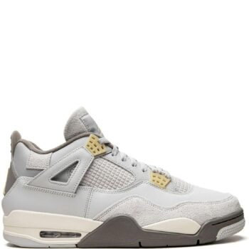 jordan retro 4 SE CRAFT PHOTON DUST