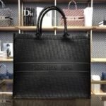 CHRISTIAN DIOR TOTE BAG WITH BOX
