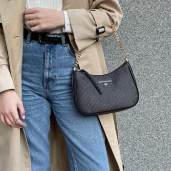 Michael Kors MK Jet Set Charm Shoulder Bag With OG Box & Dust Bag (Black - 615)(BSB)