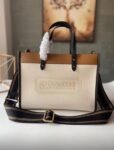 Coach Field Tote Bag With OG & Dust Bag & Shoulder Strap*🤍🍒