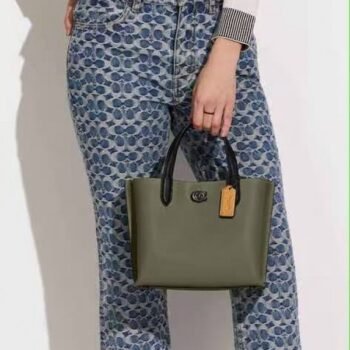 Coach Willow Leather Tote 24 In Colorblock Olive Green With Shoulder Strap & Dust Bag 8561(LB)