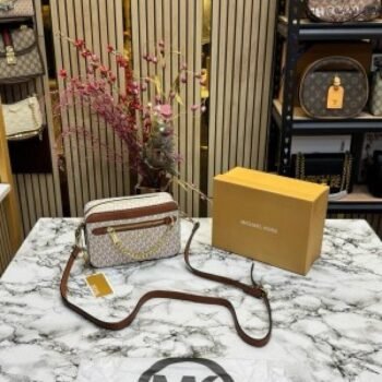 Michael Kors Jet Set Camera Crossbody With Sling With OG Box And Dust Bag (10399_Beige)(LB)