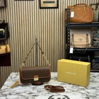 Michael kors bradshaw handbag with og box (coffee Brown) 21010(MT)