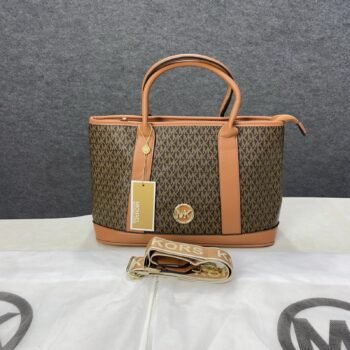 Michael kors luisa Medium Logo with dust bag 354(BR)