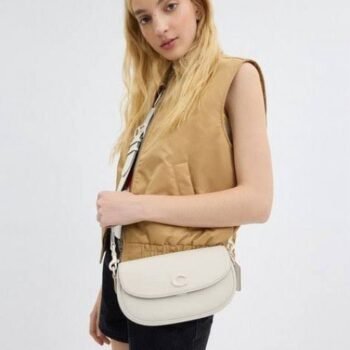 Coach emmy 23 medium saddle bag white with Og box