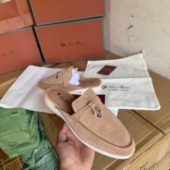 LORO PIANA BABOUCHE LOAFERS BEIGE